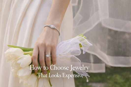 How to Choose Jewelry That Looks Expensive and Elegant Every Day