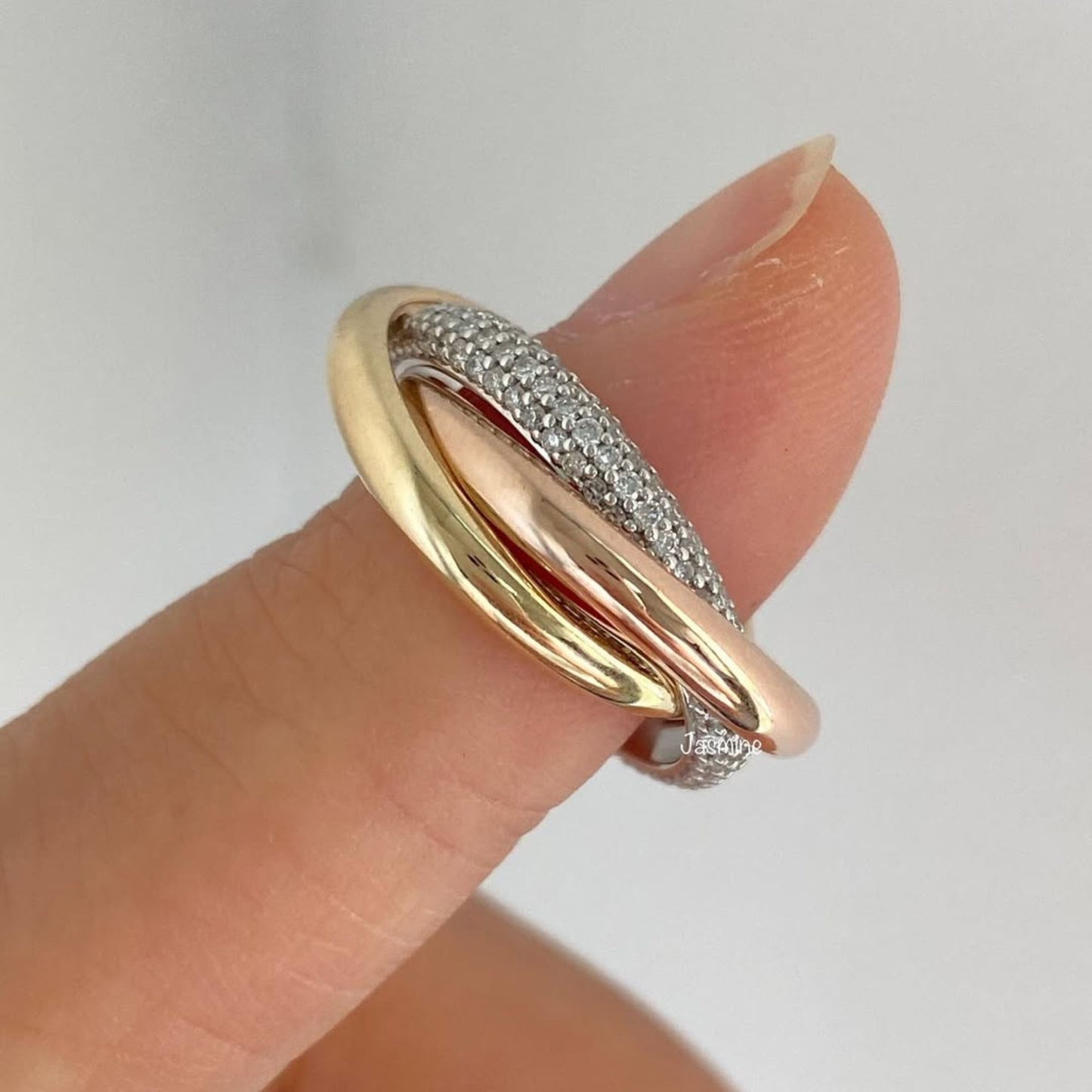 1.40 tcw elegant criss-cross pavé moissanite diamond ring in dualtone gold minimal luxury band