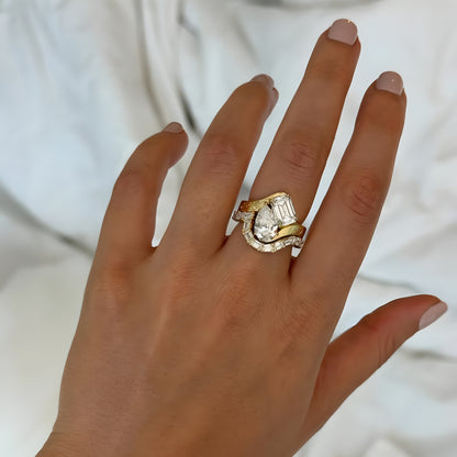 4.00 TCW Toi Et Moi Pear And Emerald Moissanite Engagement Ring Set Art Deco Gold Wedding Ring Set Vintage Bridal Sets Anniversary Ring Set