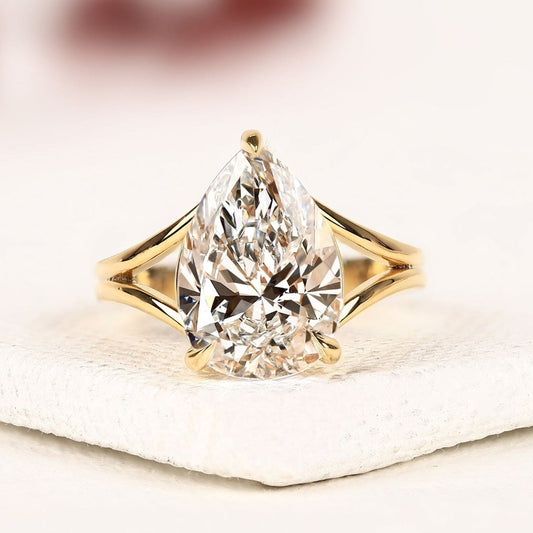 Pear Cut Solitaire Lab Grown Diamond Engagement Ring Open Split Shank Promise Ring Minimalist Bridal Ring for Women