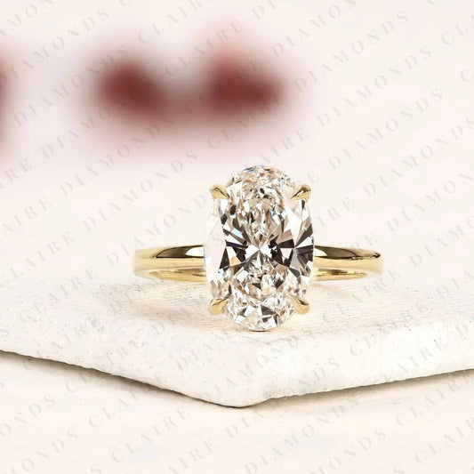 Oval Moissanite Diamond Solitaire Ring for Modern Engagements and Lasting Love