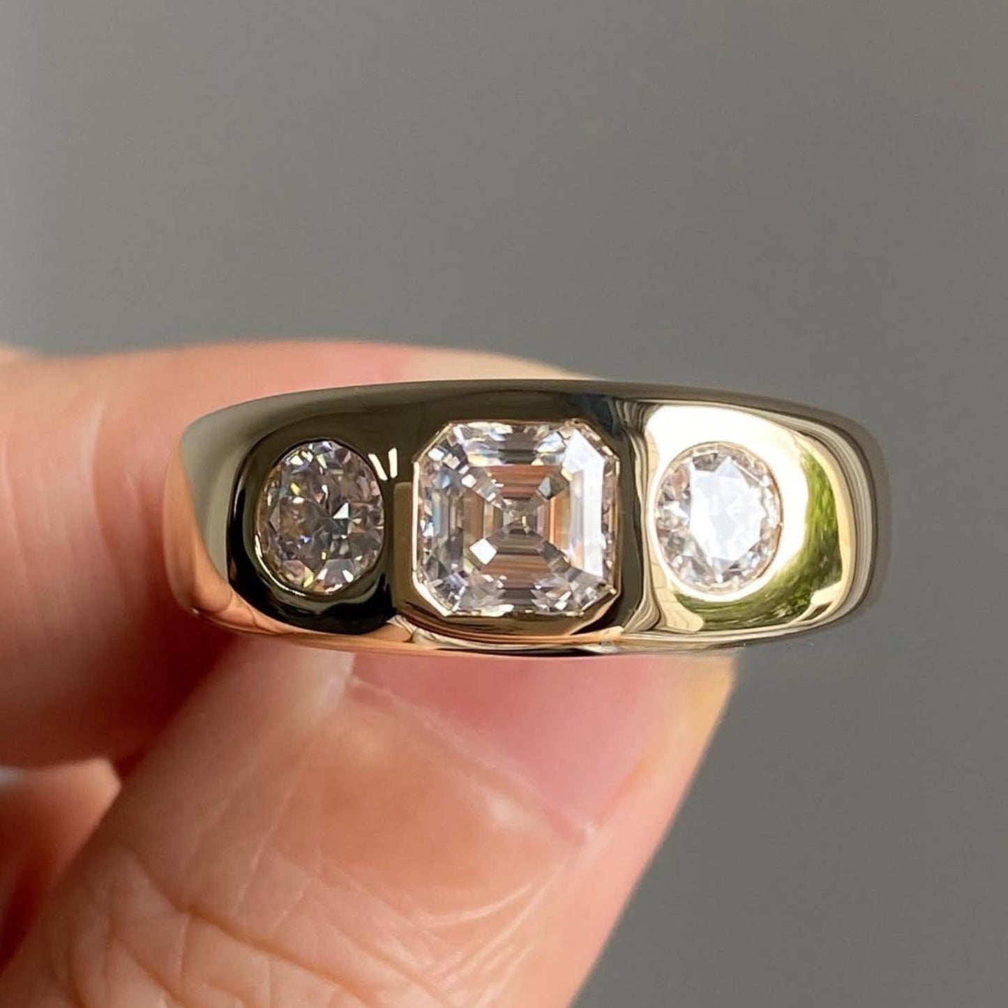 luxury three-stone asscher cut moissanite diamond gold band ring minimal modern statement ring