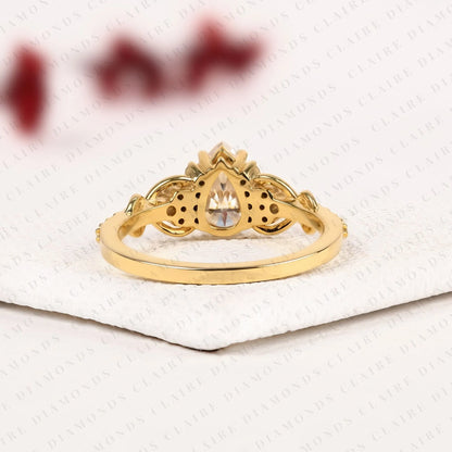 Pear Cut Lab Grown Diamond Engagement Ring Vintage Gold Halo Ring with Pave Side Stones Elegant Wedding Ring for Women