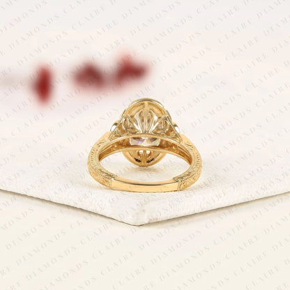 Oval Cut Halo Lab Grown Diamond Engagement Ring in Gold – Vintage Beauty with Timeless Sparkle