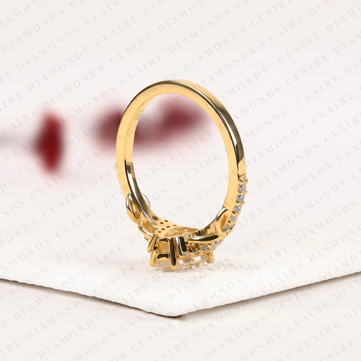 Pear Cut Lab Grown Diamond Engagement Ring Vintage Gold Halo Ring with Pave Side Stones Elegant Wedding Ring for Women