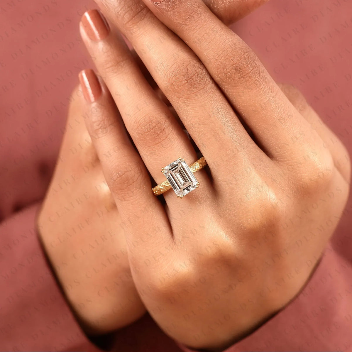 Emerald Cut Engagement Ring – photo 2