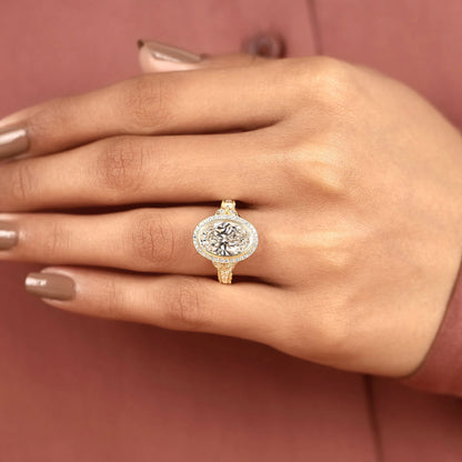 Oval Cut Halo Lab Grown Diamond Engagement Ring in Gold – Vintage Beauty with Timeless Sparkle