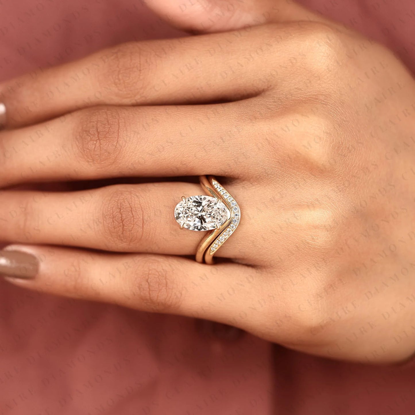 curved chevron wedding band set with elongated oval cut lab grown diamond ring | vintage v-shaped bridal set | unique anniversary ring for women