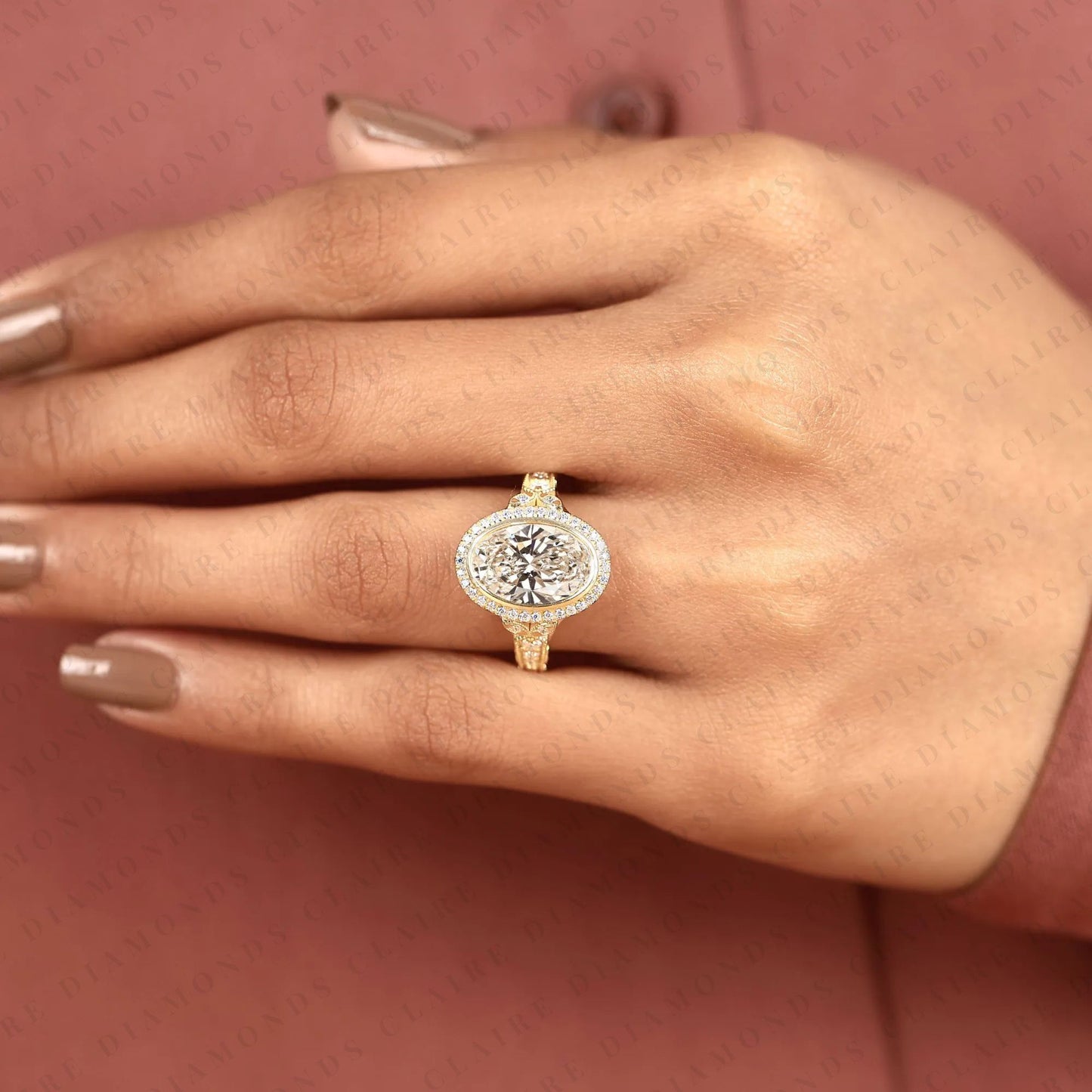 oval cut halo lab grown diamond engagement ring in gold – vintage beauty with timeless sparkle