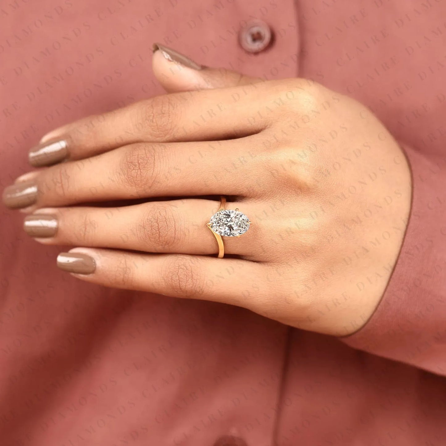 oval cut solitaire moissanite diamonds engagement ring in gold – graceful elegance with timeless brilliance