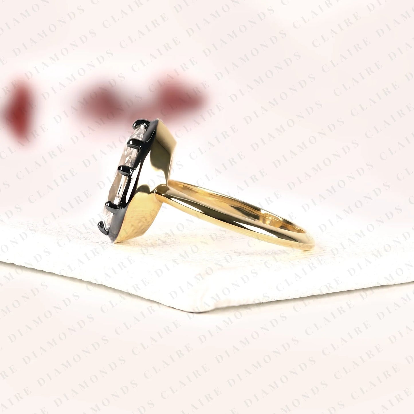 pear shape lab grown diamond solitaire ring | black bezel two-tone gold contemporary setting
