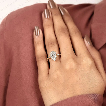 Pear Cut Moissanite Diamond Engagement Ring Vintage Marquise Accent Diamond Ring Nature Inspired Solitaire Bridal Ring for Women
