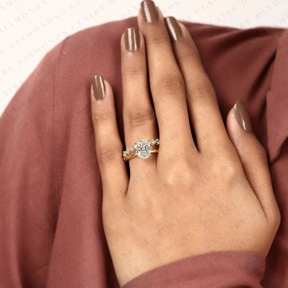 Classic Oval Cut Lab Grown Diamond Ring Set for Engagement, Wedding, and Anniversary Celebrations.