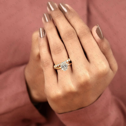 Classic Oval Cut Lab Grown Diamond Ring Set for Engagement, Wedding, and Anniversary Celebrations.