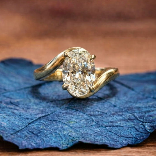 Oval Cut Moissanite Engagement Ring Bypass Solitaire Wedding Ring