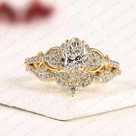 Pear Cut Moissanite Diamond Bridal Ring Set | Nature-Inspired Twisted Leaf Yellow Gold Engagement Ring