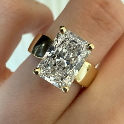 Radiant Moissanite Engagement Ring Solitaire Wedding Ring