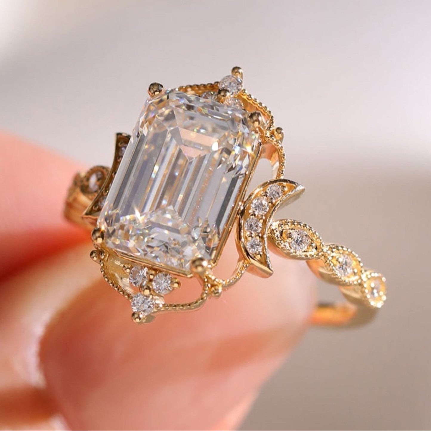 vintage  emerald moissanite art deco engagement ring gold wedding anniversary ring