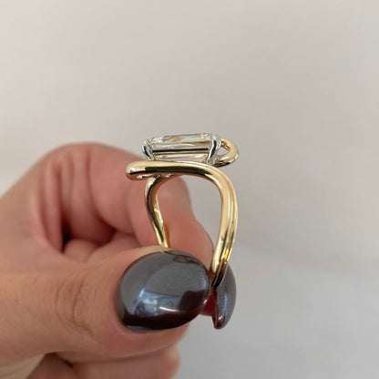 Emerald Moissanite Engagement Ring Curve Band  Gold Wedding Anniversary Ring