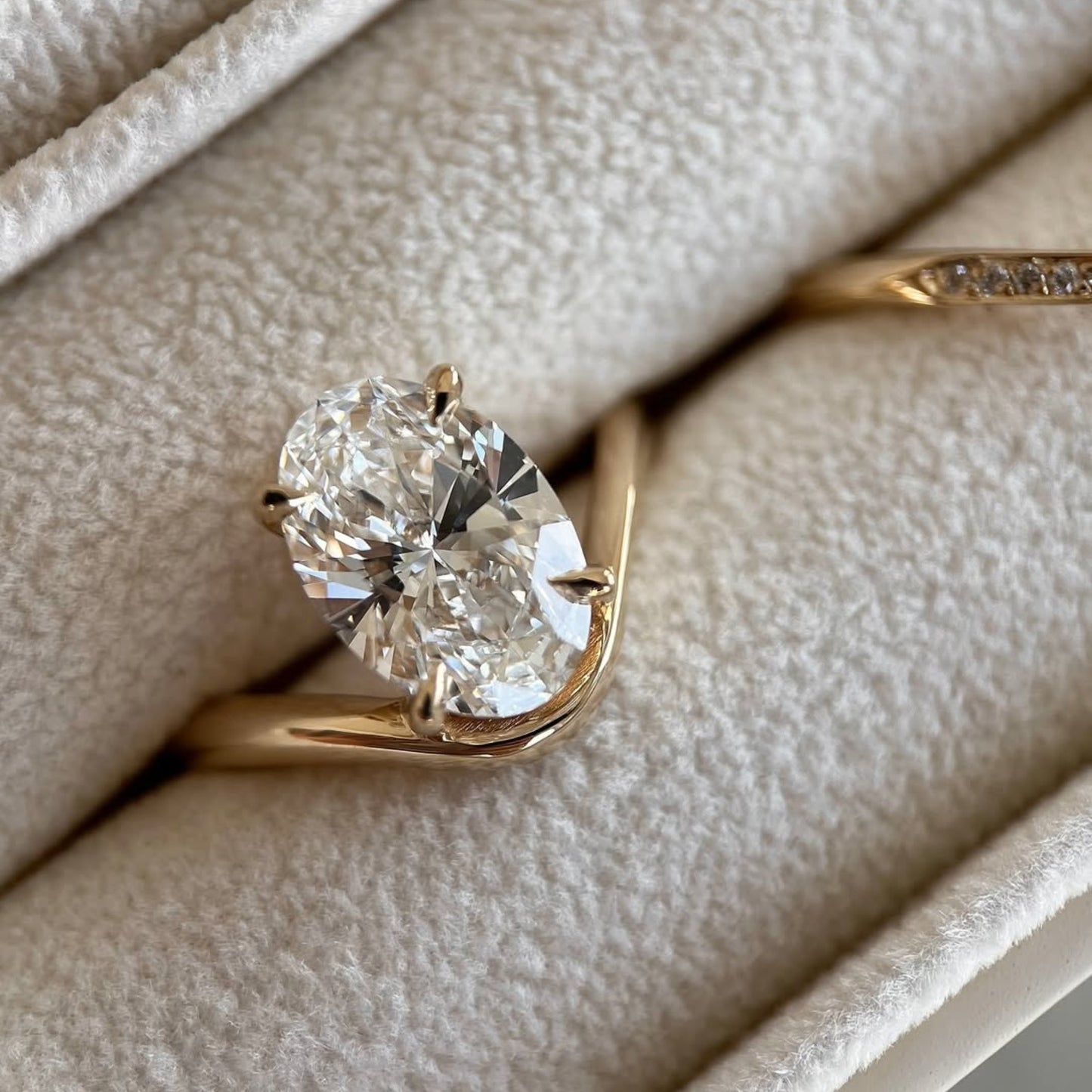 3.00 ct oval cut moissanite  engagement bridal set curve band wedding ring set