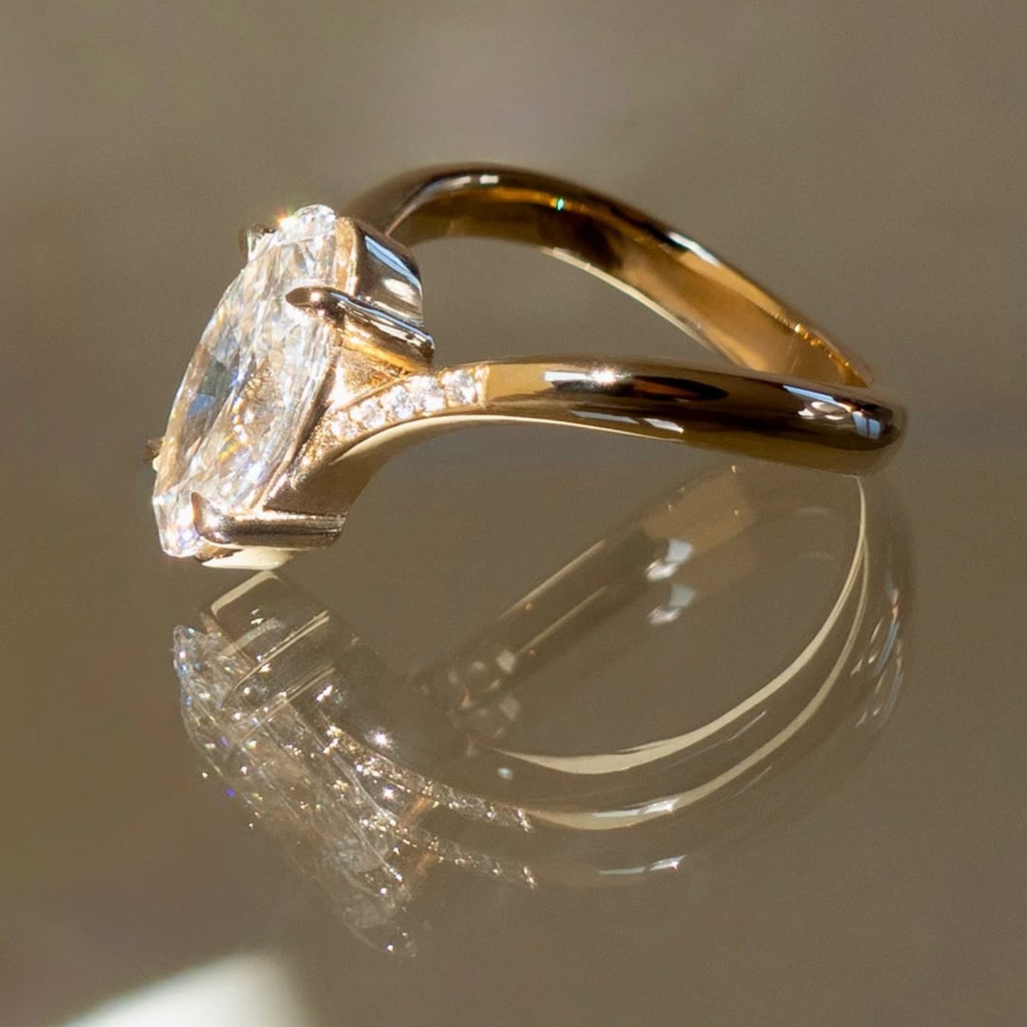 oval cut lab grown engagement ring curve band solid gold wedding ring