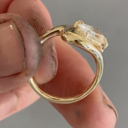 Oval Curve Band Moissanite Engagement Ring East West Solitaire Gold Wedding Ring