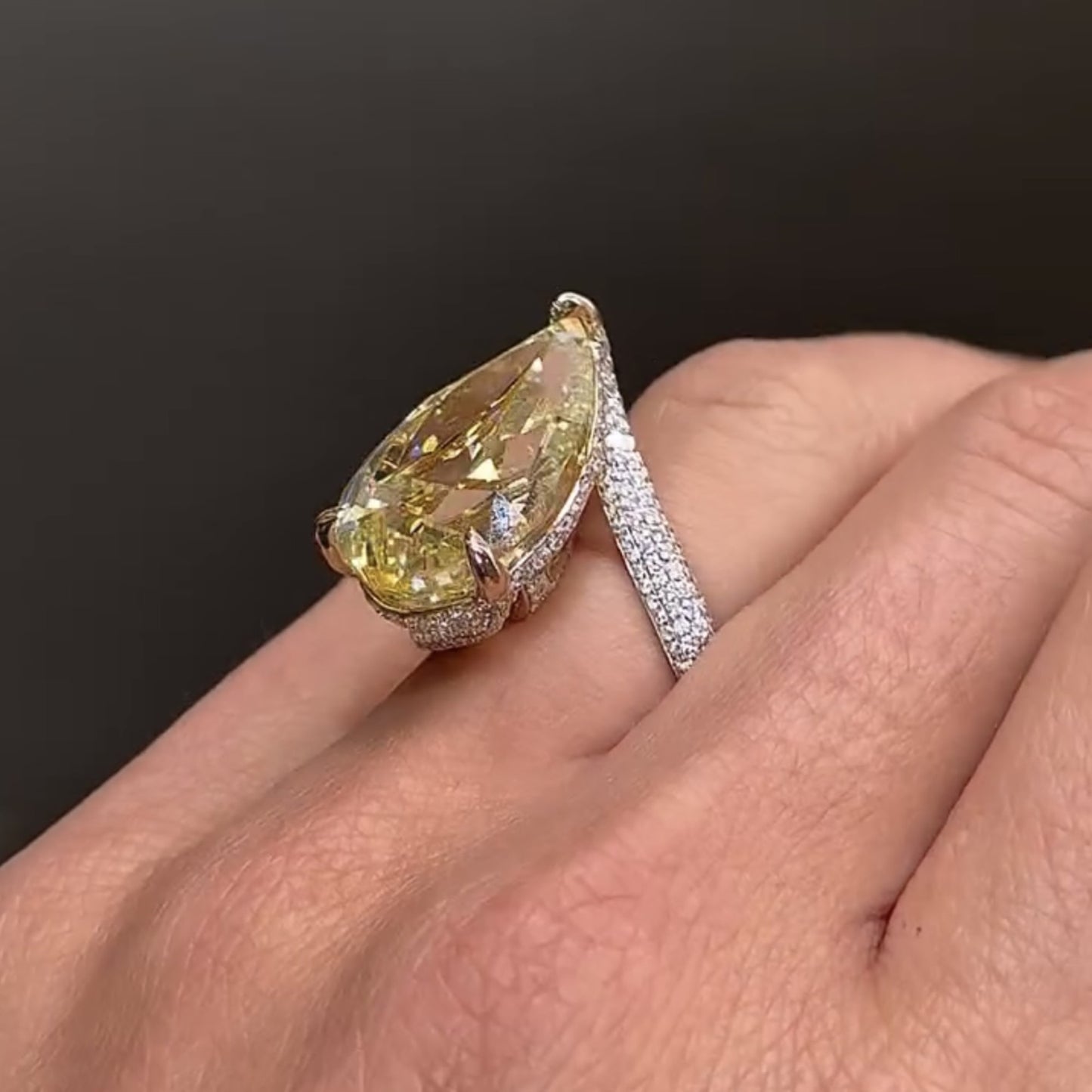 champagne yellow pear cut moissanite engagement ring  wedding ring color stone ring anniversary rings for women teardrop ring