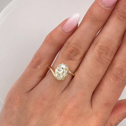 Half Bezel Set Oval Cut Moissanite Engagement Ring Curve Band Solitaire Ring Wedding Ring Anniversary Rings For Women