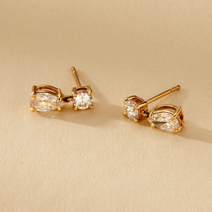 1.50 TCW Pear And Round Moissanite Diamond Drop Earring