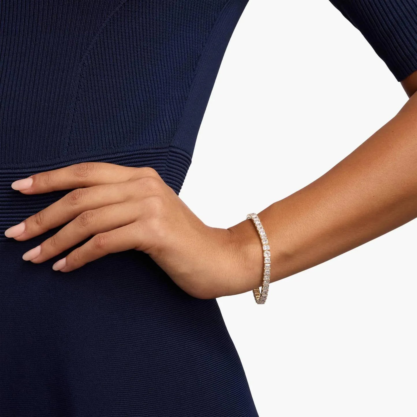 13.80 tcw princess cut lab grown diamond tennis bracelet, elegant gold morden jewellery