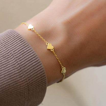 Heart Charm Bracelet, Minimalist Everyday Jewelry Gift for Her, Anniversary Birthday Valentine Present