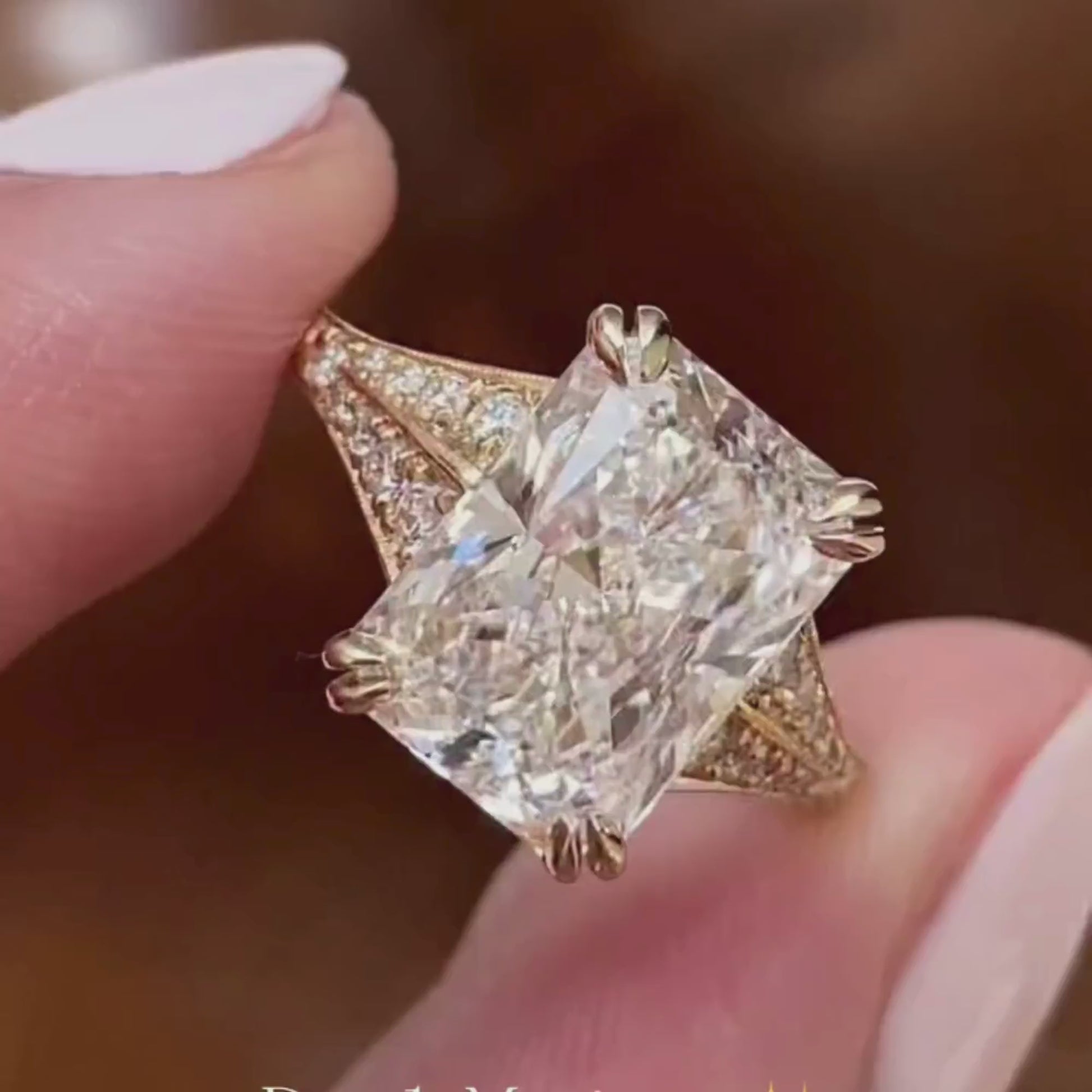Gold crystal diamond ring luxury design