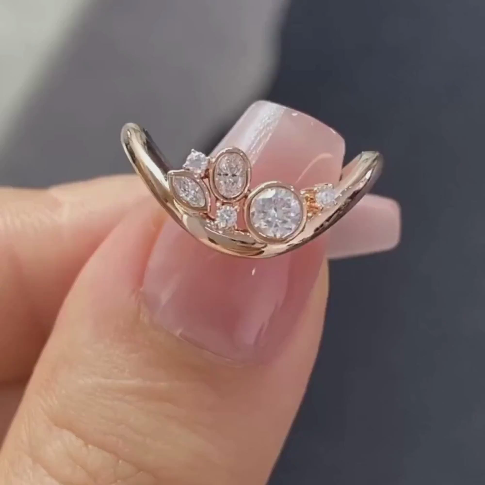 golden diamond ring