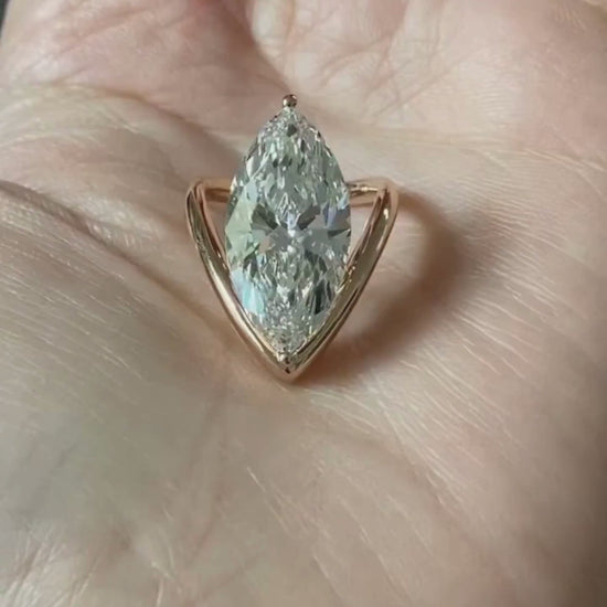 Silver diamond ring simple elegant style