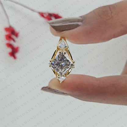 Princess Cut Moissanite Diamond Three Stone Engagement Ring with Kite Side Stones in Gold