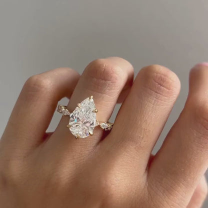 Pear Cut Moissanite Engagement Ring Solid Gold Wedding Ring Teardrop Ring Anniversary Rings For Women Handmade Ring Promise Ring