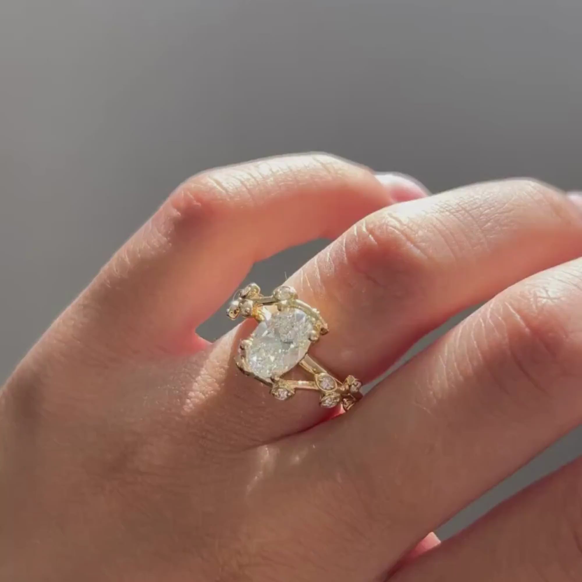 golden diamond ring clean modern style