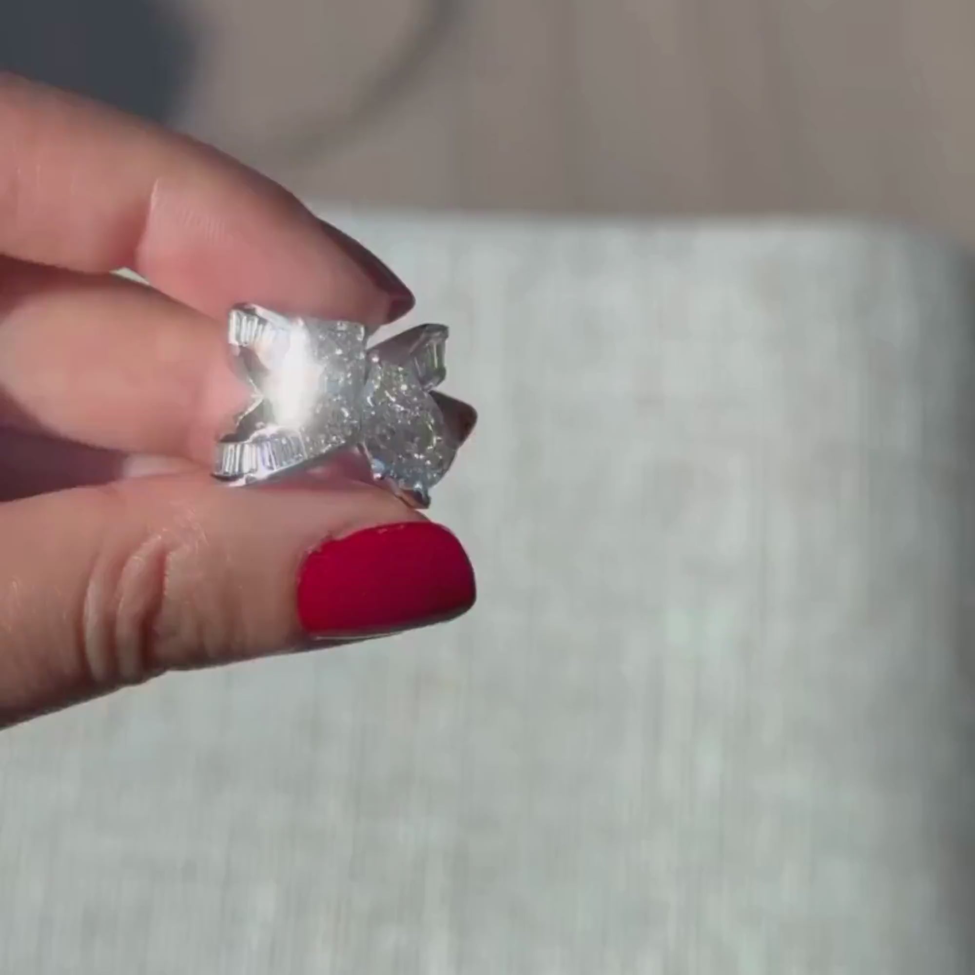 Silver diamond ring modern luxury design