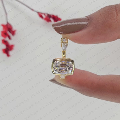 Old Mine Elongated Cushion Cut Lab Grown Diamond Engagement Ring Yellow Gold Bezel Ring with Baguette Side Stone Modern Luxury Bridal Jewelry