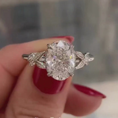 Silver ring with crystal diamond shine