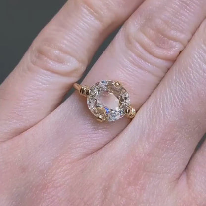Luxury gold Diamond ring minimal design