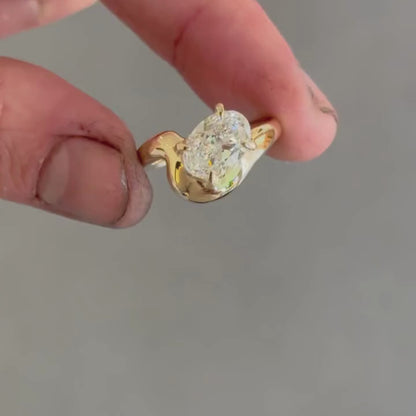 Oval Curve Band Moissanite Engagement Ring East West Solitaire Gold Wedding Ring