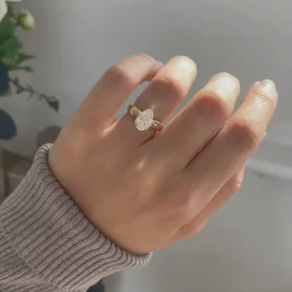 Pear Moissanite Engagement Ring Tulip Set Solid Gold Wedding Ring Teardrop Anniversary Ring For Women Promise Ring Gift For Her